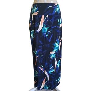 Floral maxi skirt Apt 9 Medium NWT bird of paradise print Tummy Control